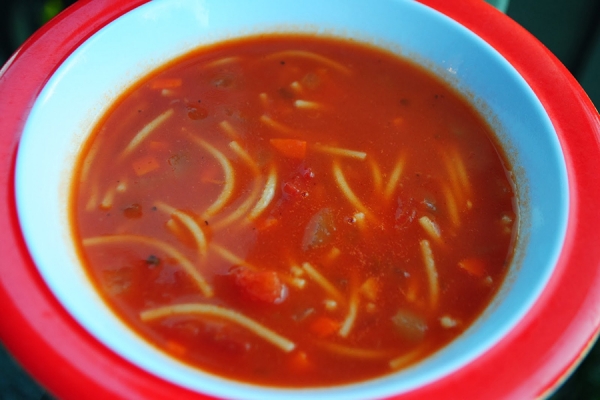 شوربة الشعيرية
